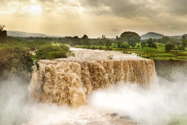 bahir-dar=405132-300 1